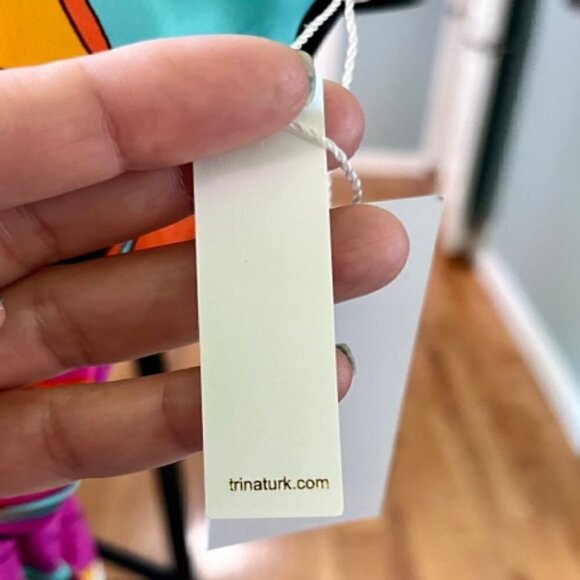 Trina Turk NWT Gemini Plunge Neck Printed One Piece Swimsuit In Multi Color SZ10 - Picture 14 of 16